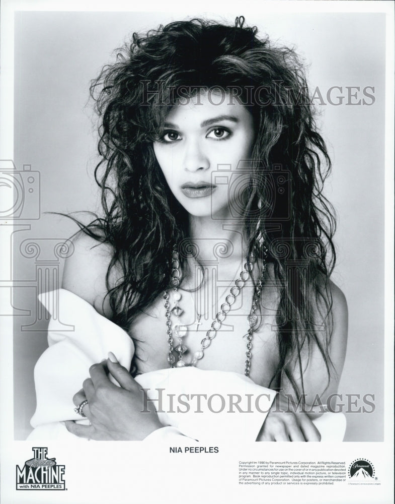 1990 Press Photo R&B Singer Nia Peeples - Historic Images