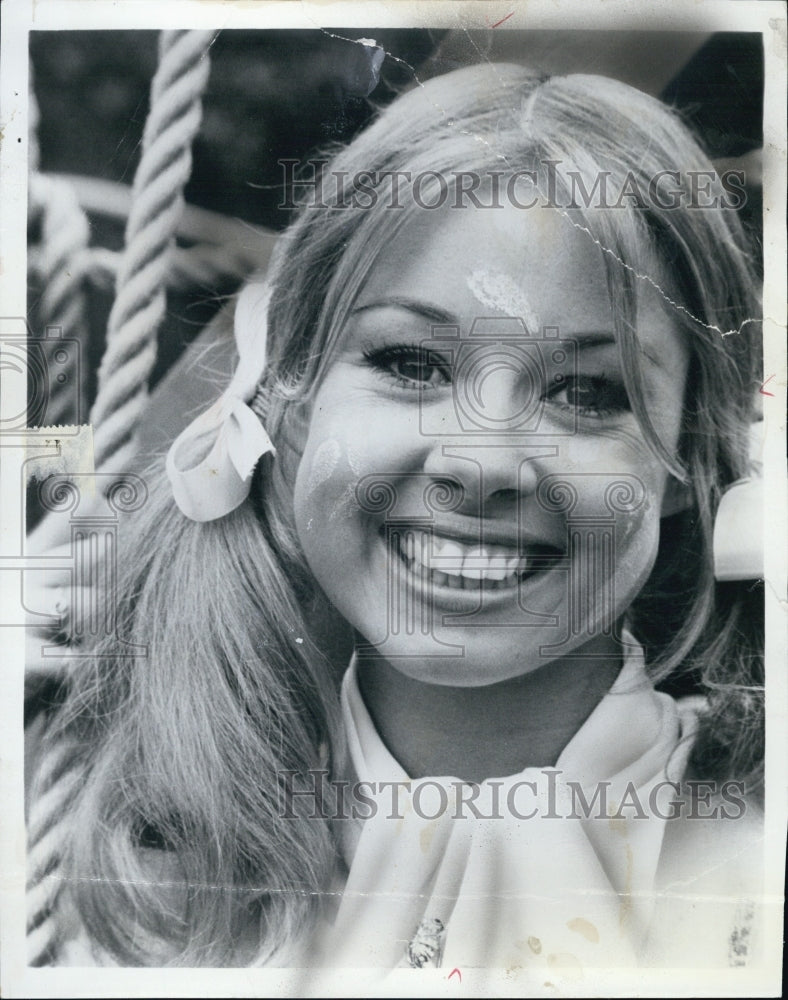 1972 Actress Monie Ellis Daughter Movie Actress Mona Freeman. - Historic Images