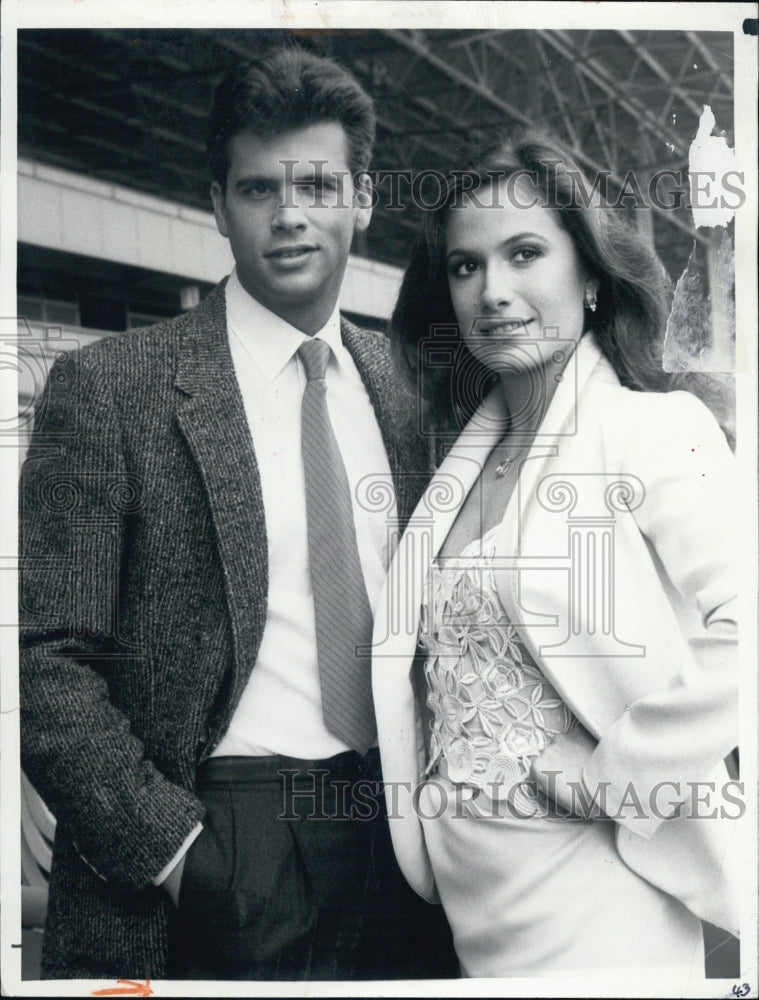 Press Photo Lorenzo Lamas and Ana-Alicia Ortiz, Actors - Historic Images