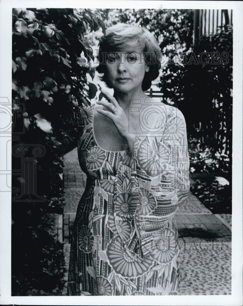 1972 Press Photo Actress Elena Verdugo of "Marcus Alley" - Historic Images