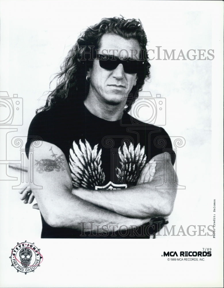 1989 Press Photo Rock Singer Steve Jones - Historic Images