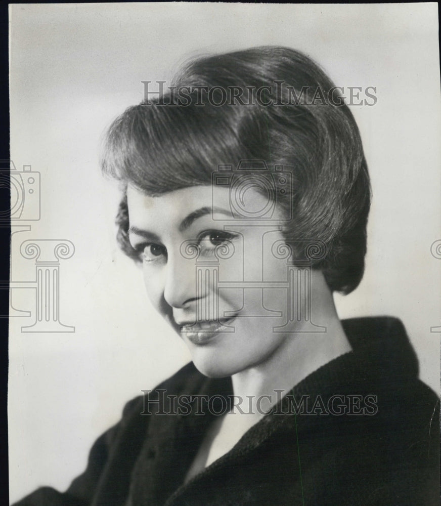 1961 Genevieve in "Silk Stockings" - Historic Images