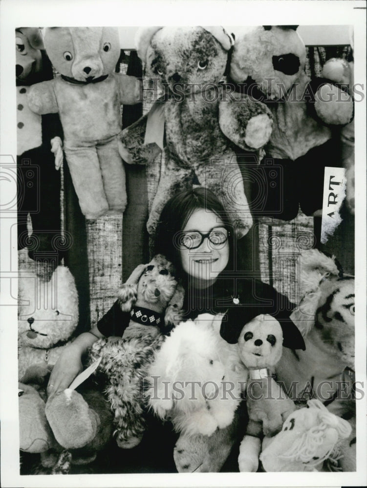 1974 Press Photo Franny Michel "Apple's Way" on CBS - Historic Images