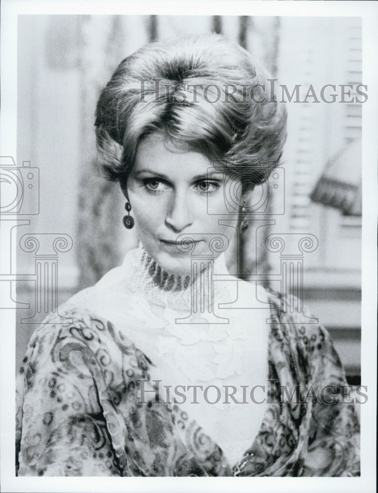 1982 Press Photo Actress Susan Clark Appears In ABC Production Of Hedda Gabler - Historic Images