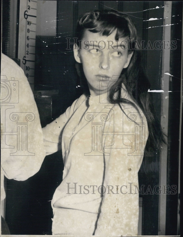 1961 Press Photo Carol Shilonski Arraigned In Brockton, Murder Trial, Crime - Historic Images