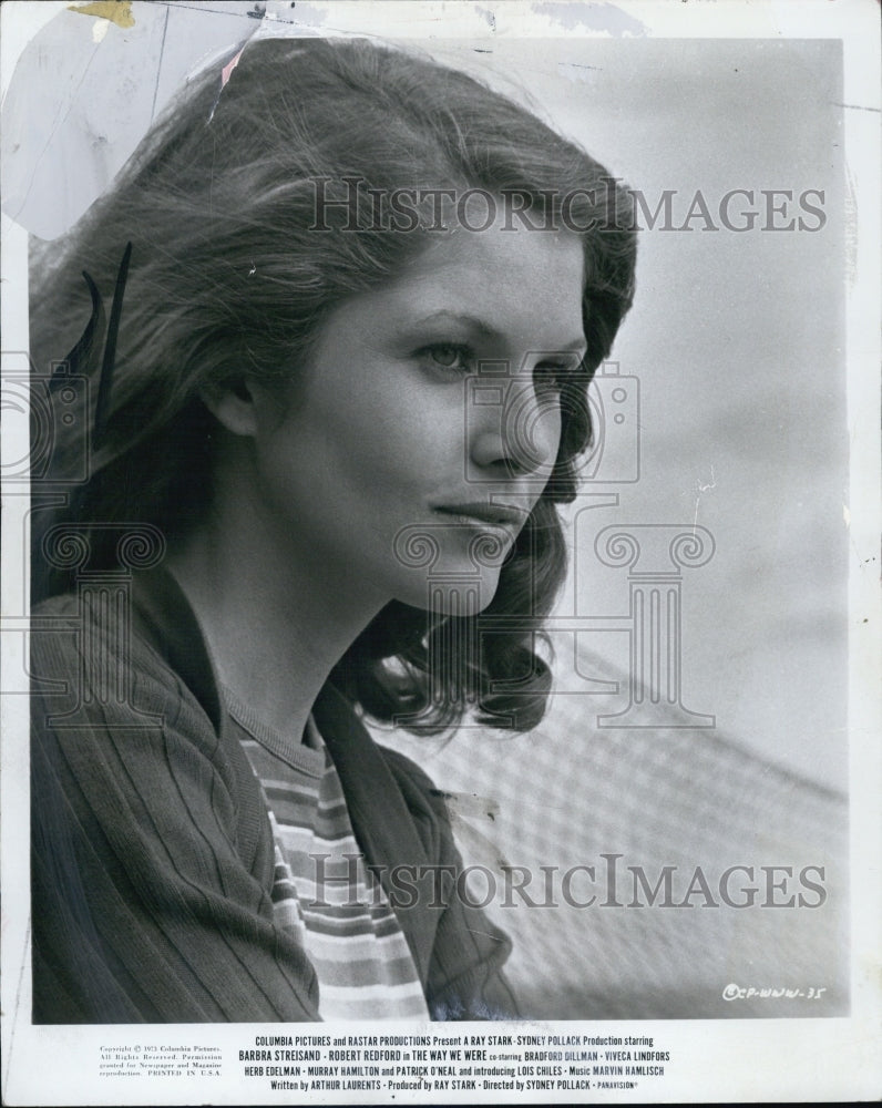 1973 Press PhotoLois Chiles in"The Way We Were" Robert Redford,Barbara Streisand - Historic Images