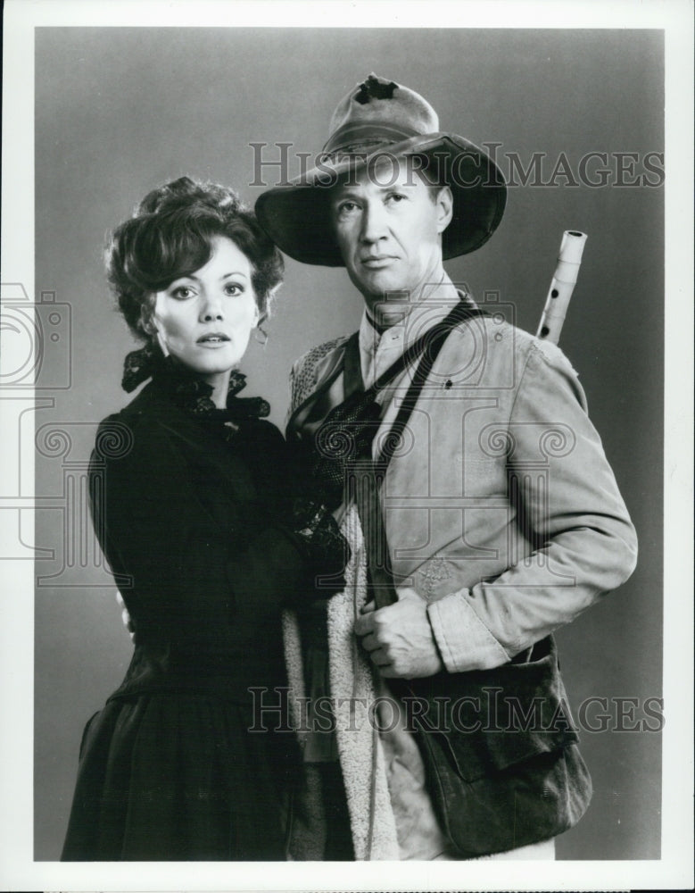 1986 Press Photo Kerrie Kean &amp; David Carradine star in &quot;Kung Fu: The Movie&quot; - Historic Images