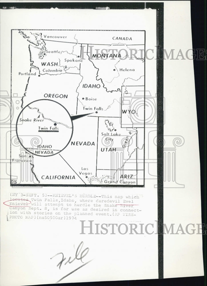 1974 Daredevil Evel Knievel attempt to hurdle Snake River Canyon - Historic Images