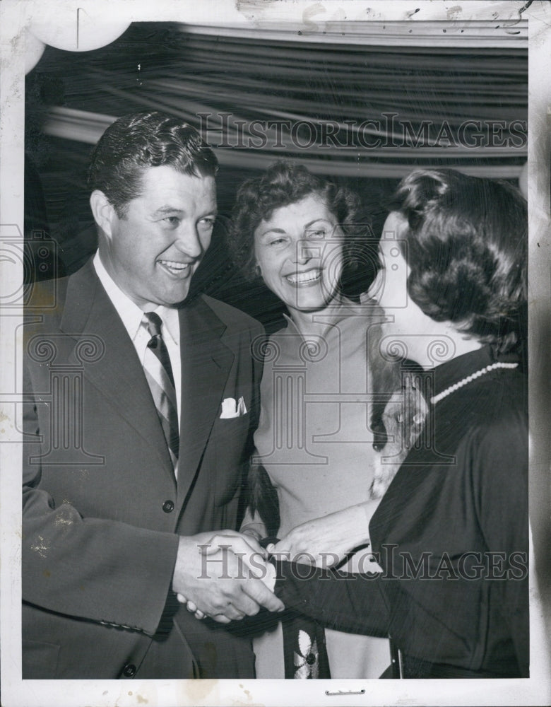 1951 Actor Dennis Morgan & wife Lillion - Historic Images