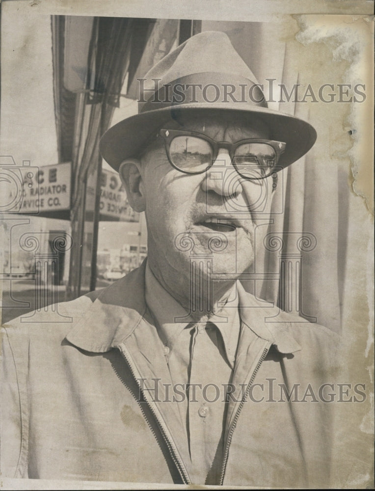 1966 Press Photo Royall B Shaw - Historic Images