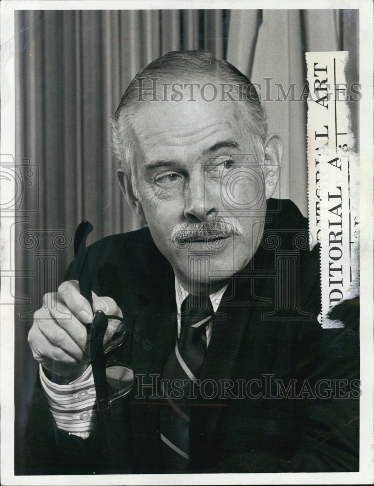 1971 Actor Harry Morgan - Historic Images