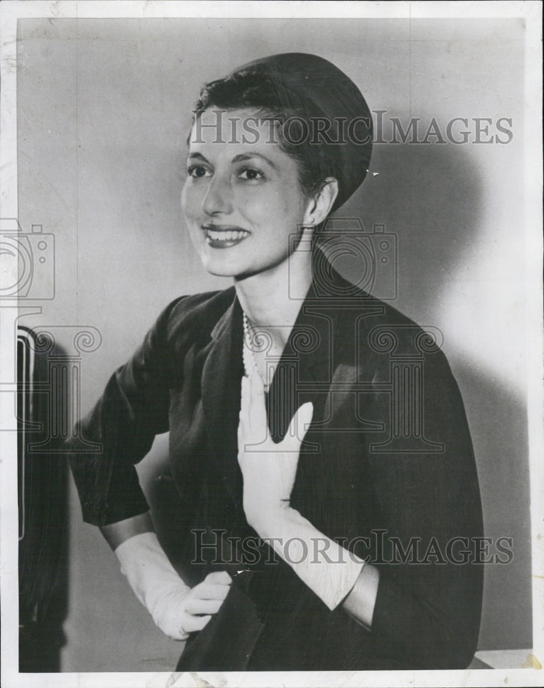 1956 Press Photo Comtese Brenda Helser de Morelos - RSG99495 - Historic Images