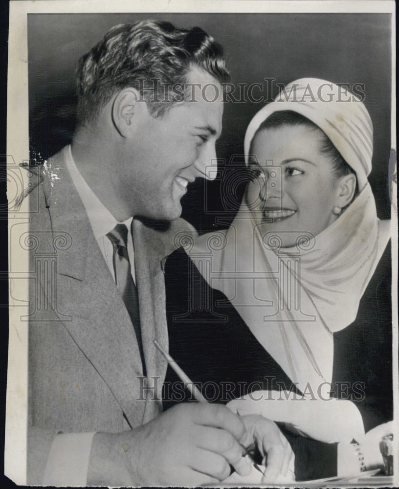1947 Actress Janis Paige and Frank Louis Martinelli - Historic Images