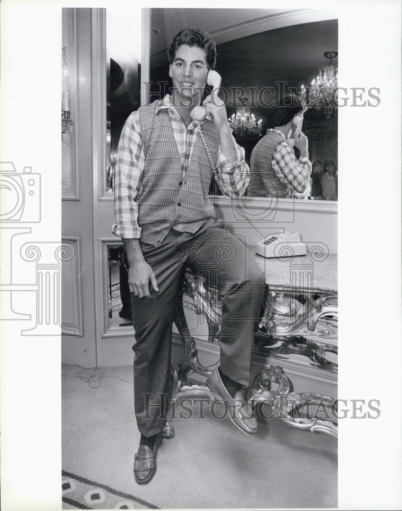 1986 Press Photo Lawrence Delehanty wins &quot;Face of the &#39;80s For Men&quot; contest - Historic Images