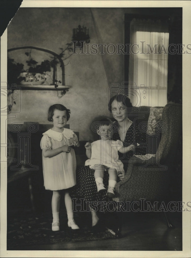 1956 Press Photo Buddy Frink, James Frnak and Pat - Historic Images