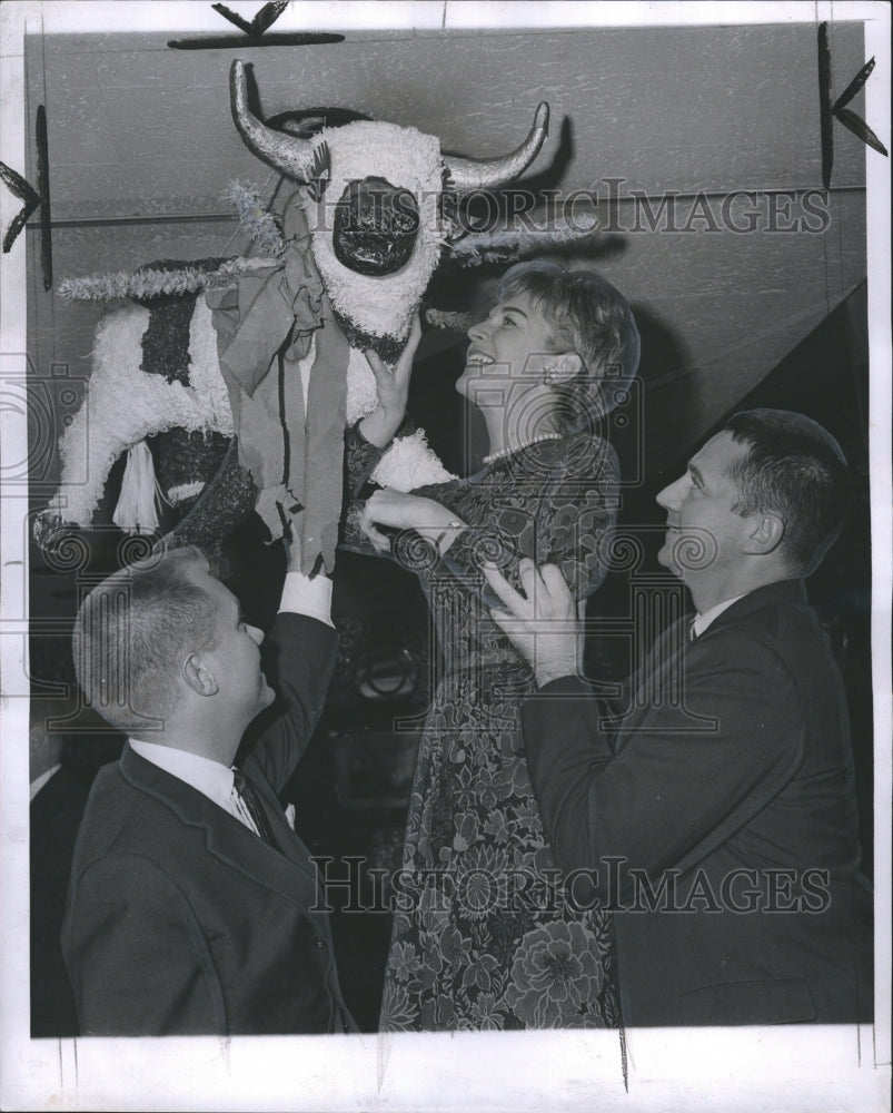 1962 Press Photo Lighthouse for the blind Fiesta Party Ambassador East Hotel - Historic Images