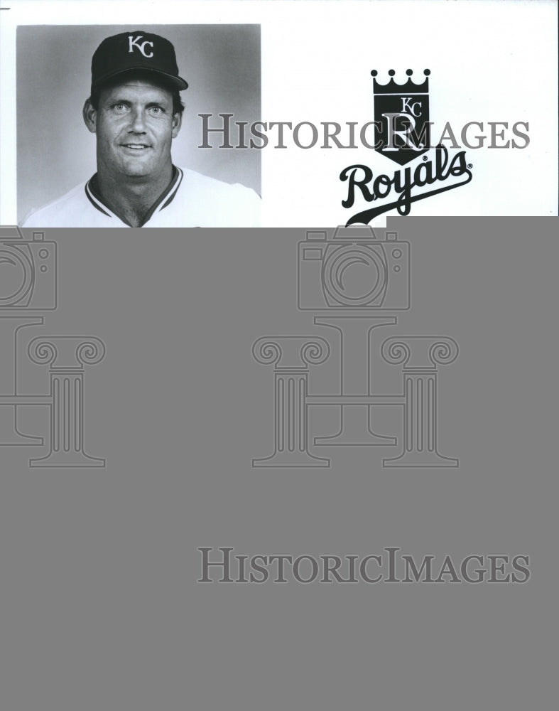 Press Photo George Brett Third Base - Historic Images