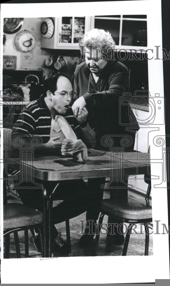 Press Photo Jason Alexander and Estelle Harris Asqueorqis Maths - RSH00331 - Historic Images