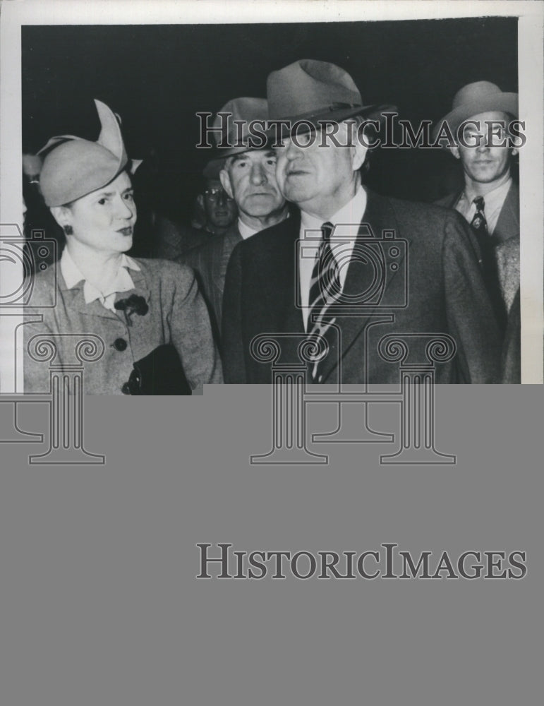 1947 Press Photo John L. Lewis United Mine Workers President with Wife - Historic Images