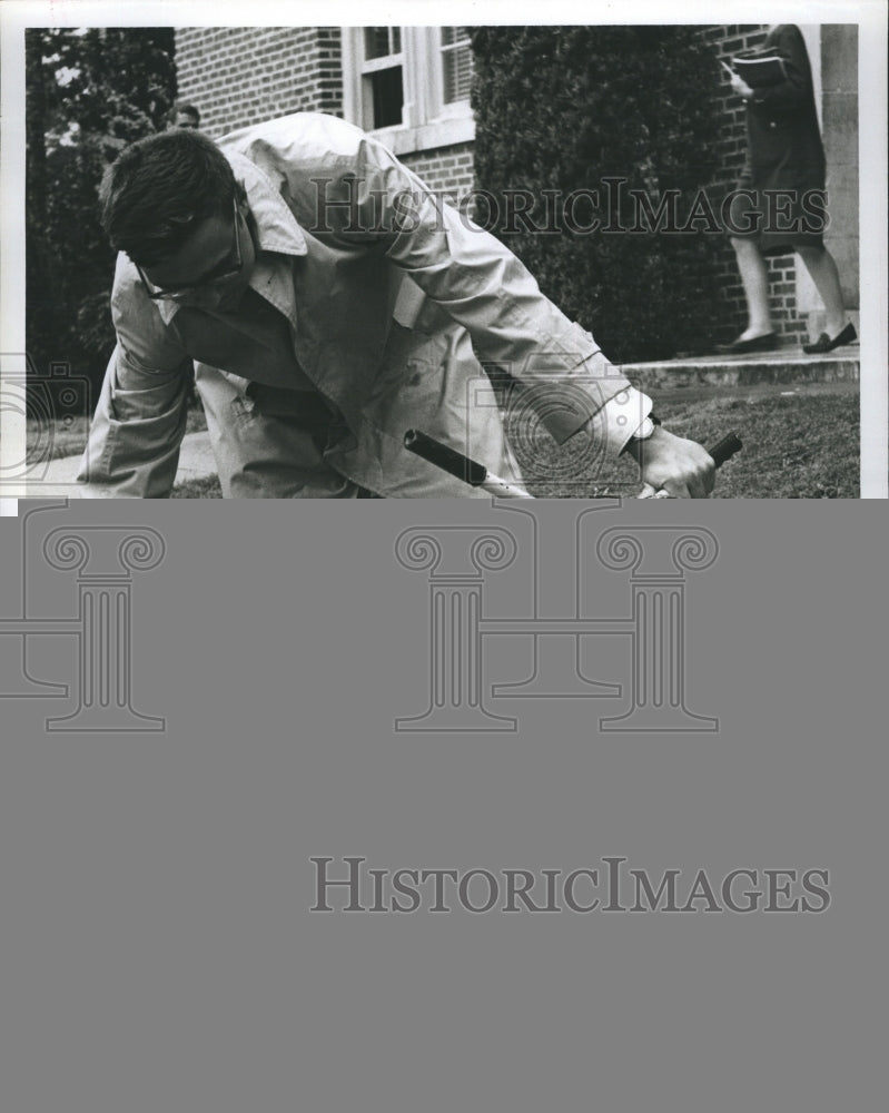 Press Photo Senior Physics and math Major Norbert Thonnard of Washington - Historic Images