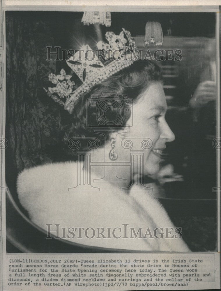 1970 Press Photo Queen Elizabeth II Drives in the Irish State Coach - RSH00697 - Historic Images