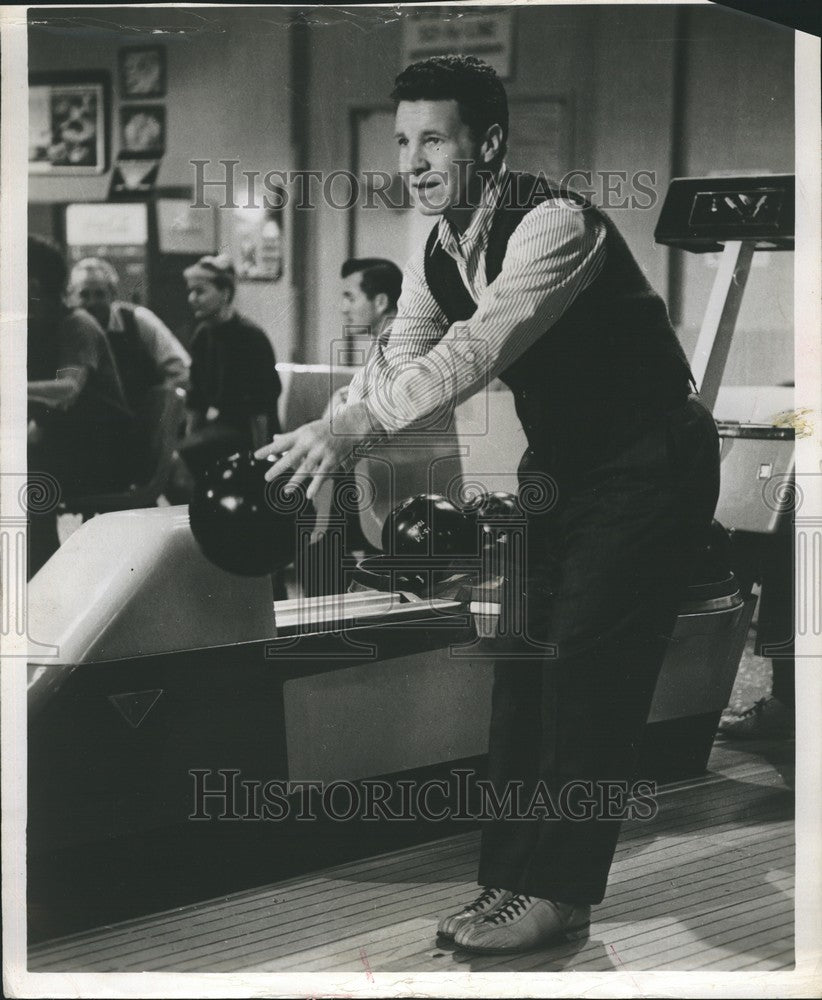 Press Photo Ozzie Nelson Actor - Historic Images