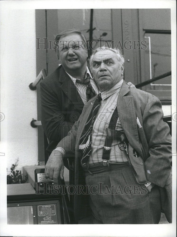 1985 Press Photo Chuck McCann Ernest Borgnine The CBS Tuesday Night Movies - Historic Images