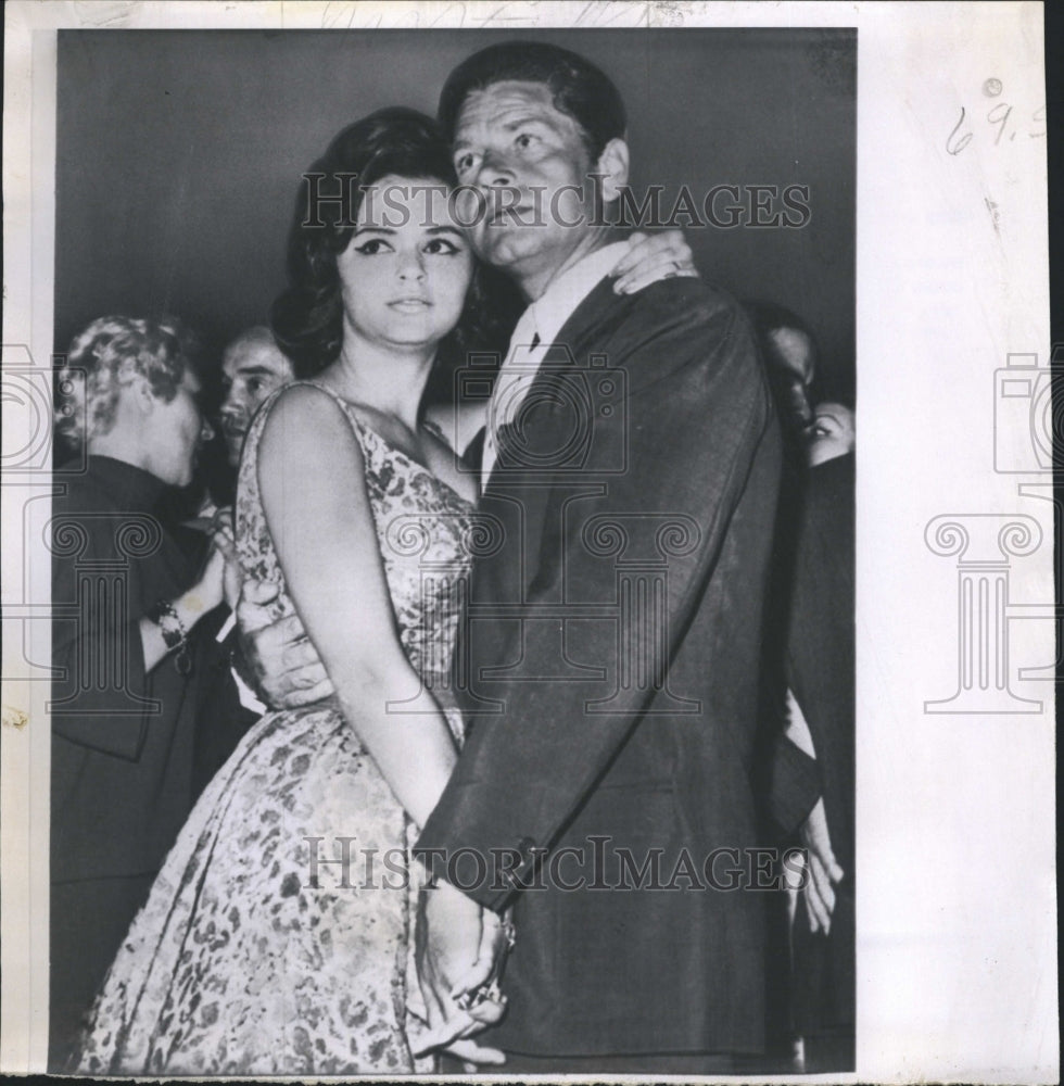 1960 Press Photo Anthony Steel and Evi Morandi Dance in a Rome Night Club - Historic Images