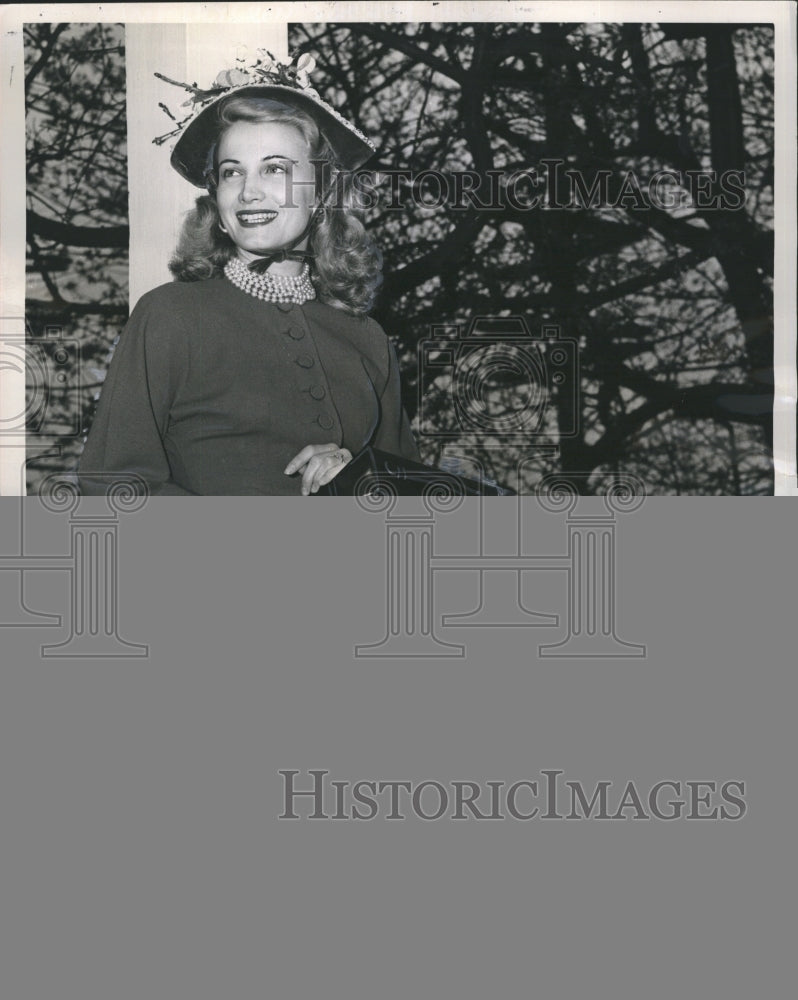 1948 Press Photo Mrs. Anthony Bliss - RSH01553 - Historic Images