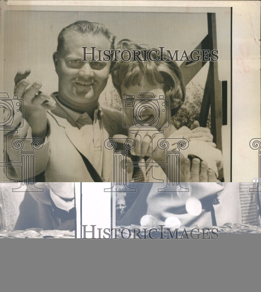 1964 Press Photo Jack Nicklans and His Wife, Harbara - RSH01619 - Historic Images