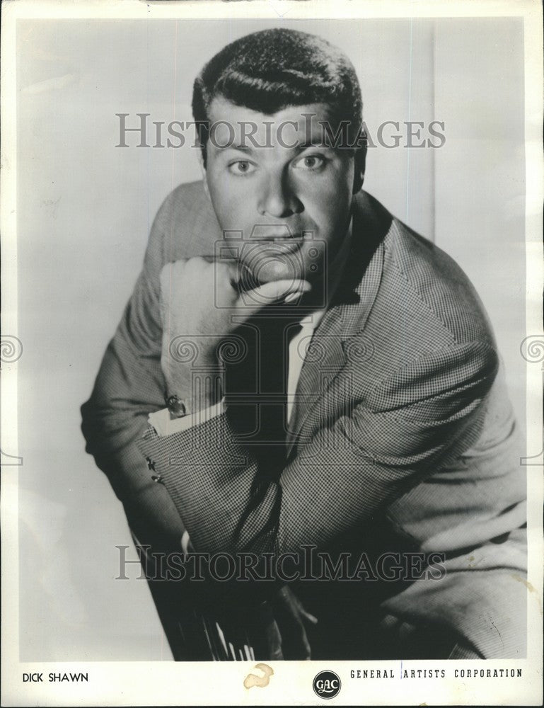 1964 Press Photo Comedian Dick Shawn to Star in New Character Comedy &quot;Peterpat&quot; - Historic Images