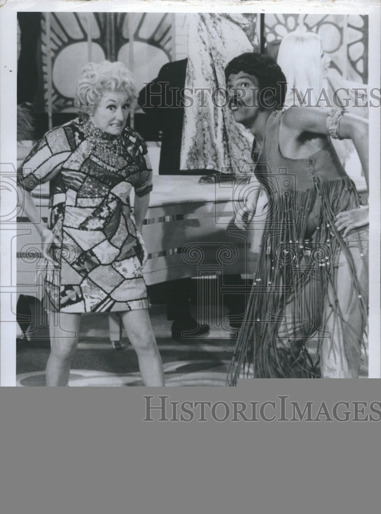 1969 Press Photo Phyllis Diller American actress and comedian - RSH01901 - Historic Images