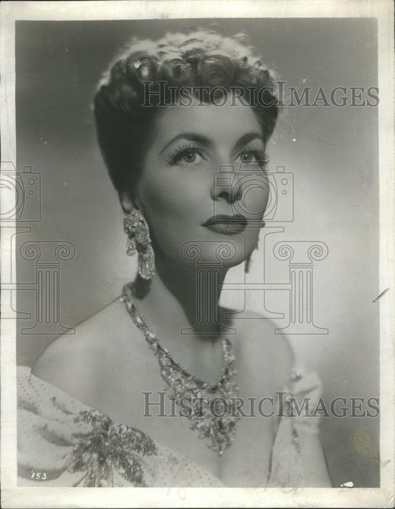 1944 Press Photo Singer Margaret Spencer in Robin Hood - RSH02699 - Historic Images