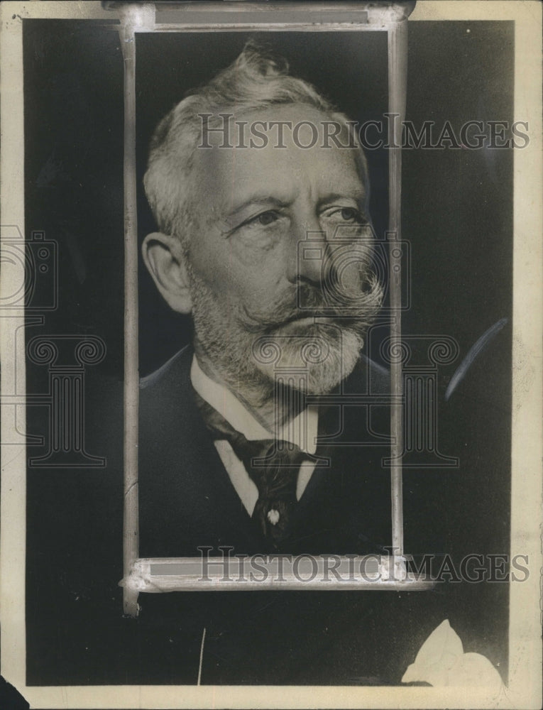 1932 Press Photo Wilhelm II, who has left his residencs at Doorn - Historic Images