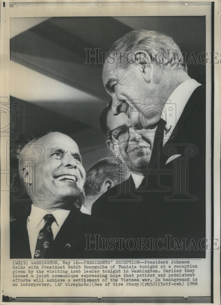 1968 Press Photo Presdient Johnson Talks with President Habib Bourguiba - Historic Images