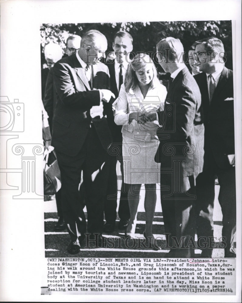 1964 Press Photo President Johnson Introduces Ginger Koon of Lincoln, Neb - Historic Images