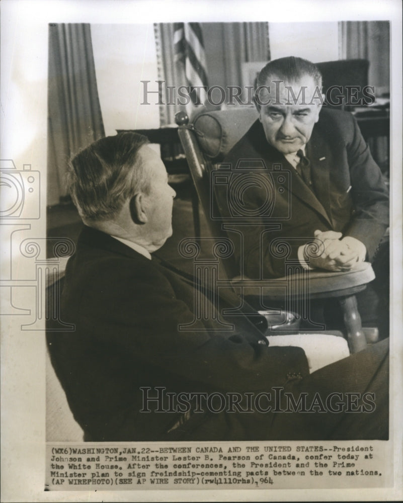 1964 Press Photo President Johnson and Prime Minister Lester B. Pearson of Canda - Historic Images