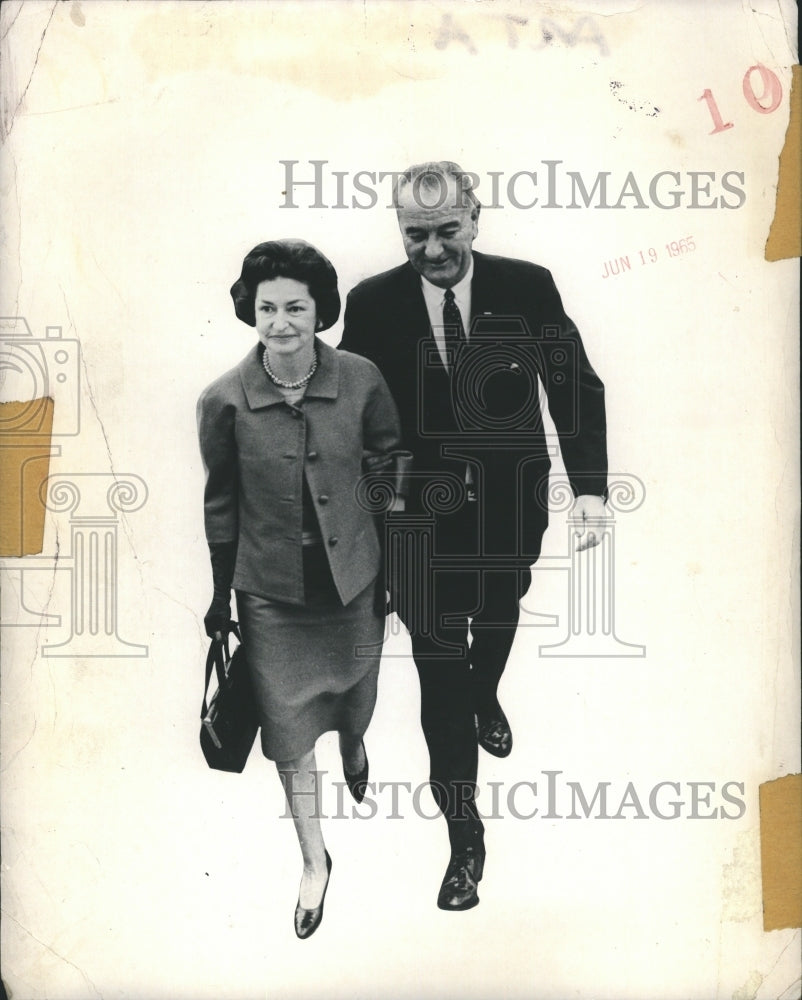 1965 Press Photo Press. Lyndon Johnson and Wife - Historic Images