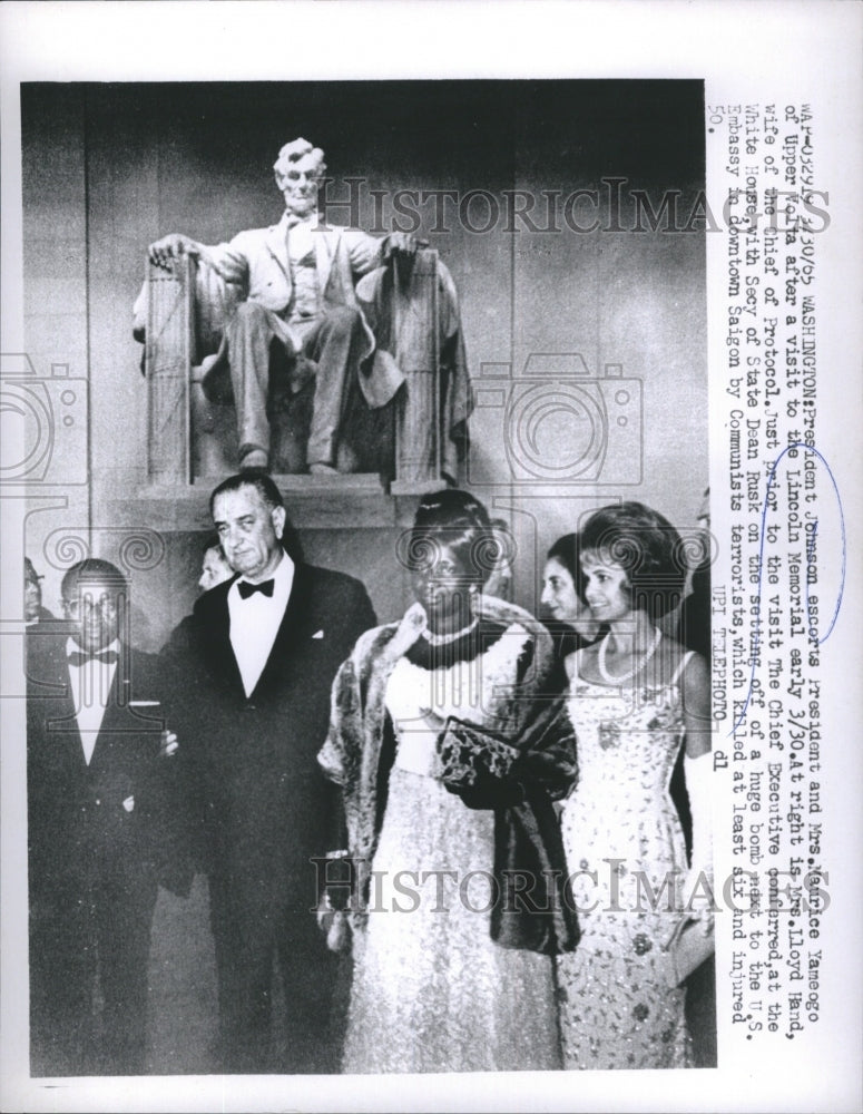 1965 Press Photo President Johnson Escorts President and Mrs. Maurice Yameogo - Historic Images