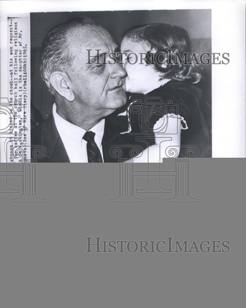 1965 Press Photo President Johnson is Kissed on the Cheek - Historic Images