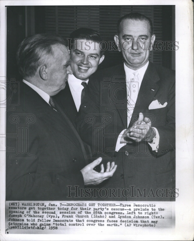 1958 Press Photo Three Democratic Senators Get Tograther Their Party - Historic Images