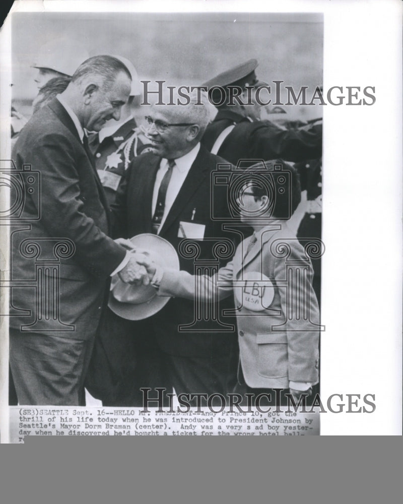 1984 Press Photo Andy Prince Hand Shake with President Johnson - RSH03685 - Historic Images