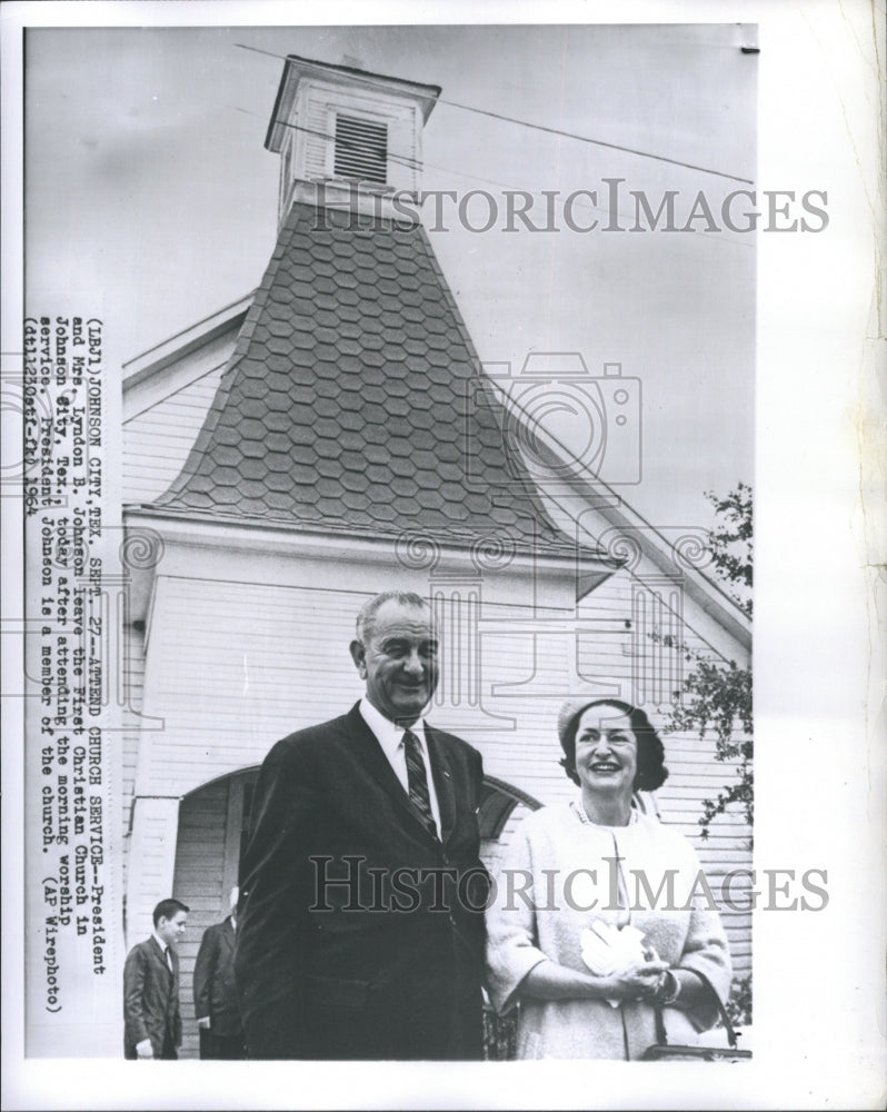 1964 Press Photo President and Mrs. Lyndon B. Johnson Leave the First Christian - Historic Images