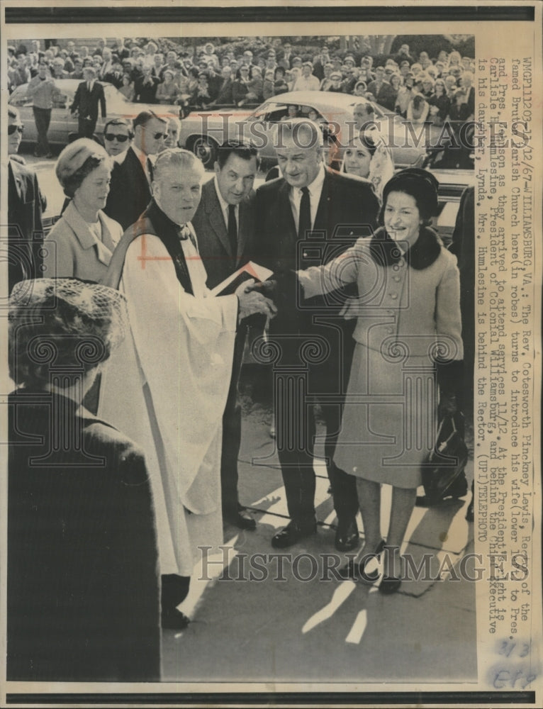 1967 Press Photo Rev. Coresworth Pinckney Lewis Rector of the Famed Bruton - Historic Images