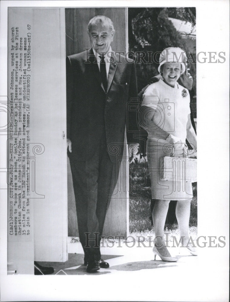 1967 Press Photo President Johnson, Urged by Church Members to &quot;Come see us Soon - Historic Images