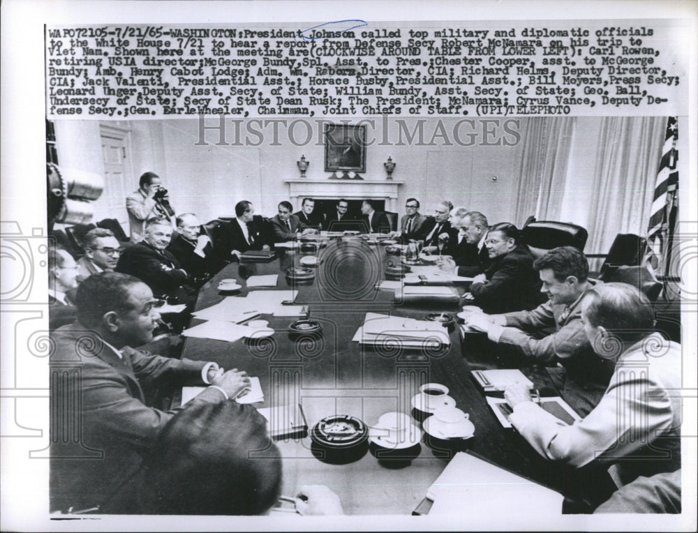 1965 Press Photo President Johnson Called top Military and Diplomatic Officials - Historic Images