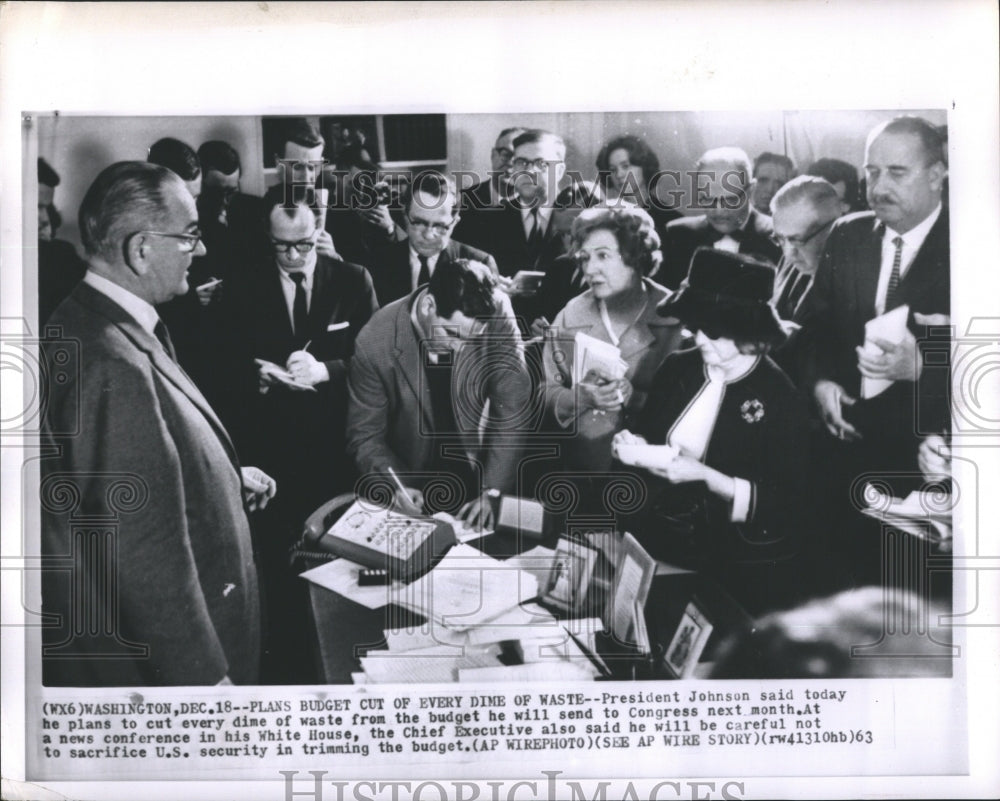 1963 Press Photo President Johnson Said He Plans to Cut Every Dime of Waste - Historic Images