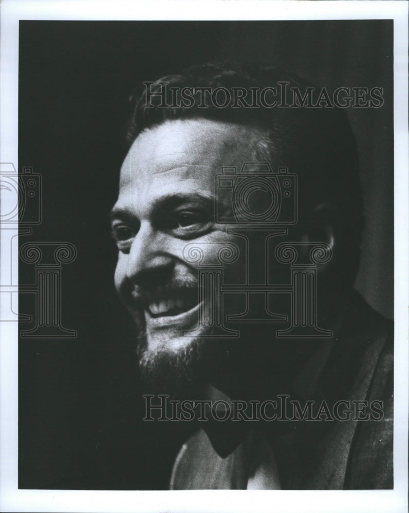 1976 Press Photo Buddy Charles Chgo Favorie Piano Bar Player plays Requests On - Historic Images