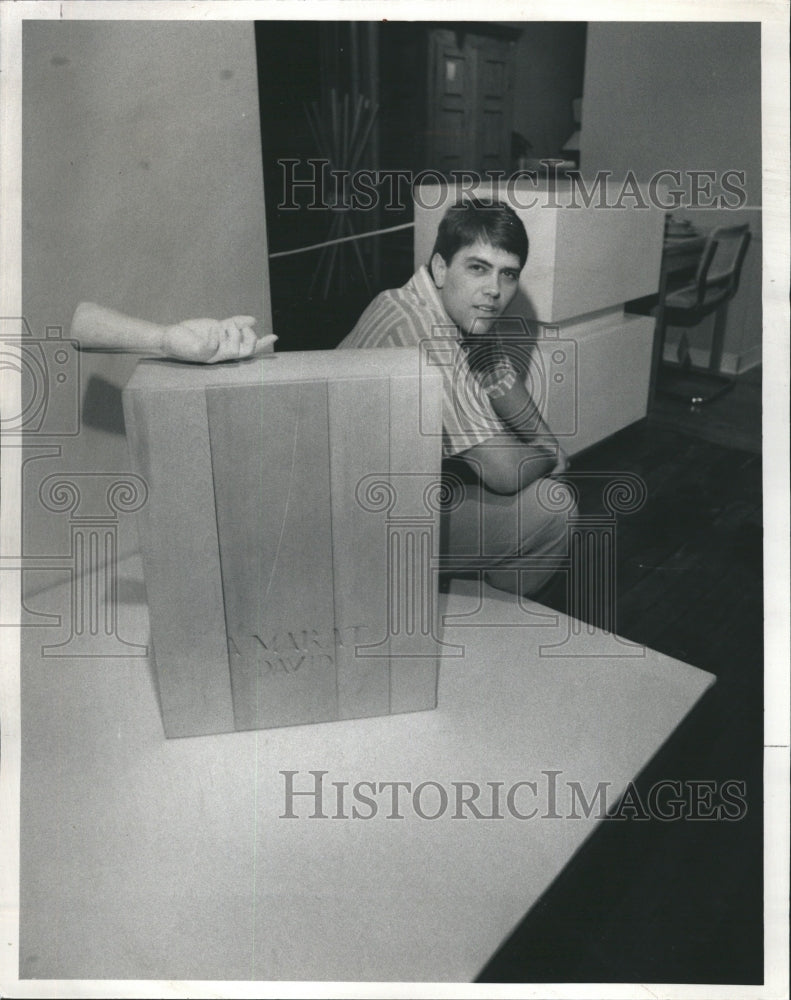 1986 Press Photo Artist Bob Robinson - RSH04905 - Historic Images