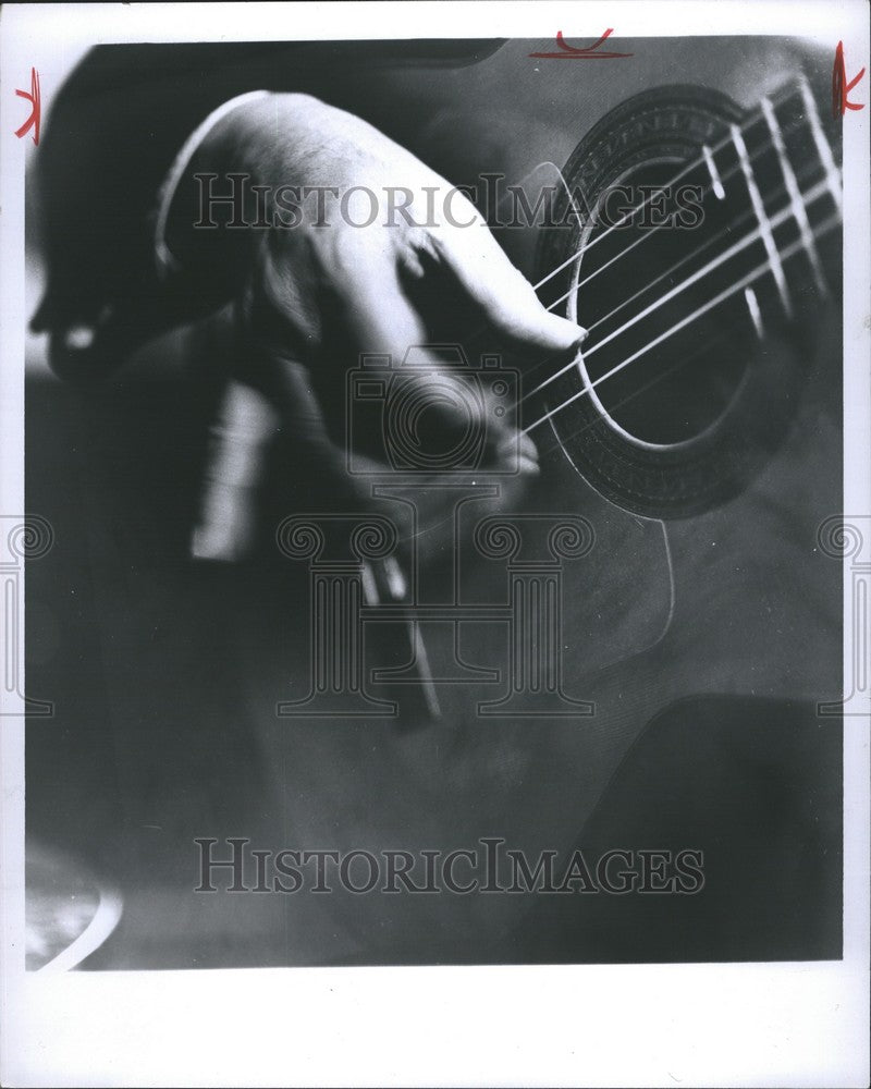 1969 Press Photo Flamenco guitarist Carlos Montoya - Historic Images